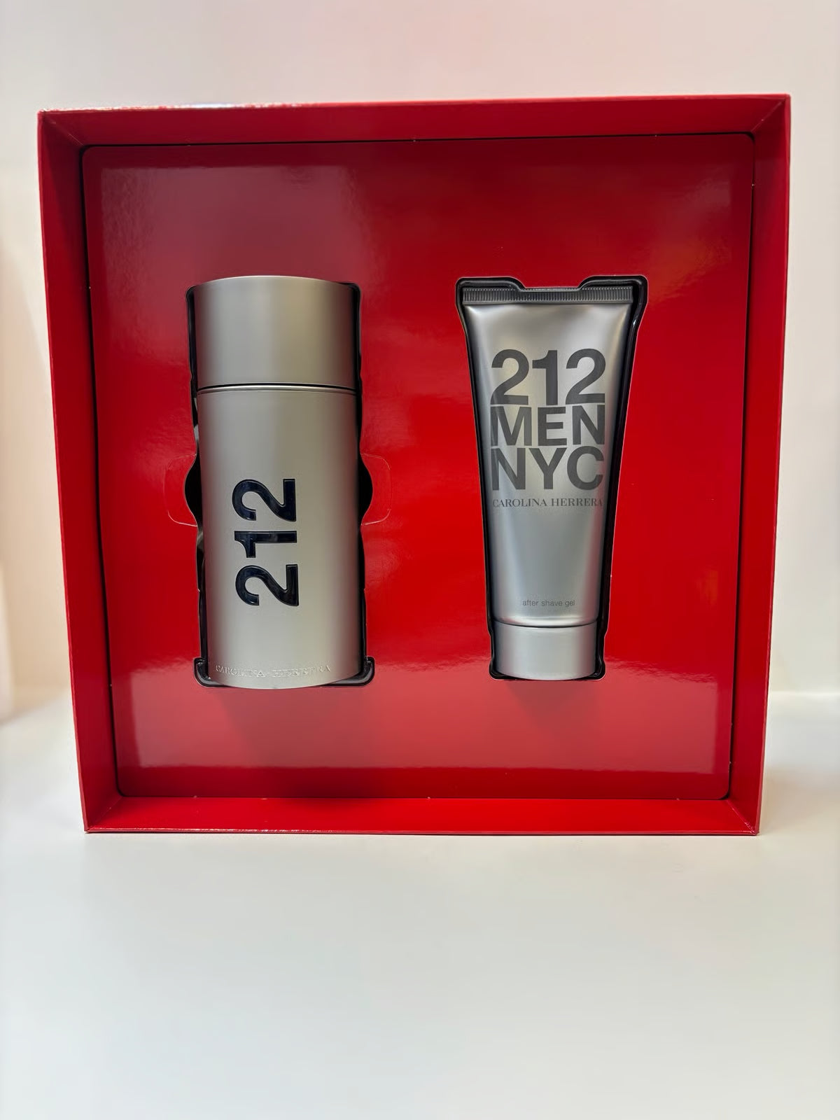 212 Men NYC by Carolina Herrera 2pc set